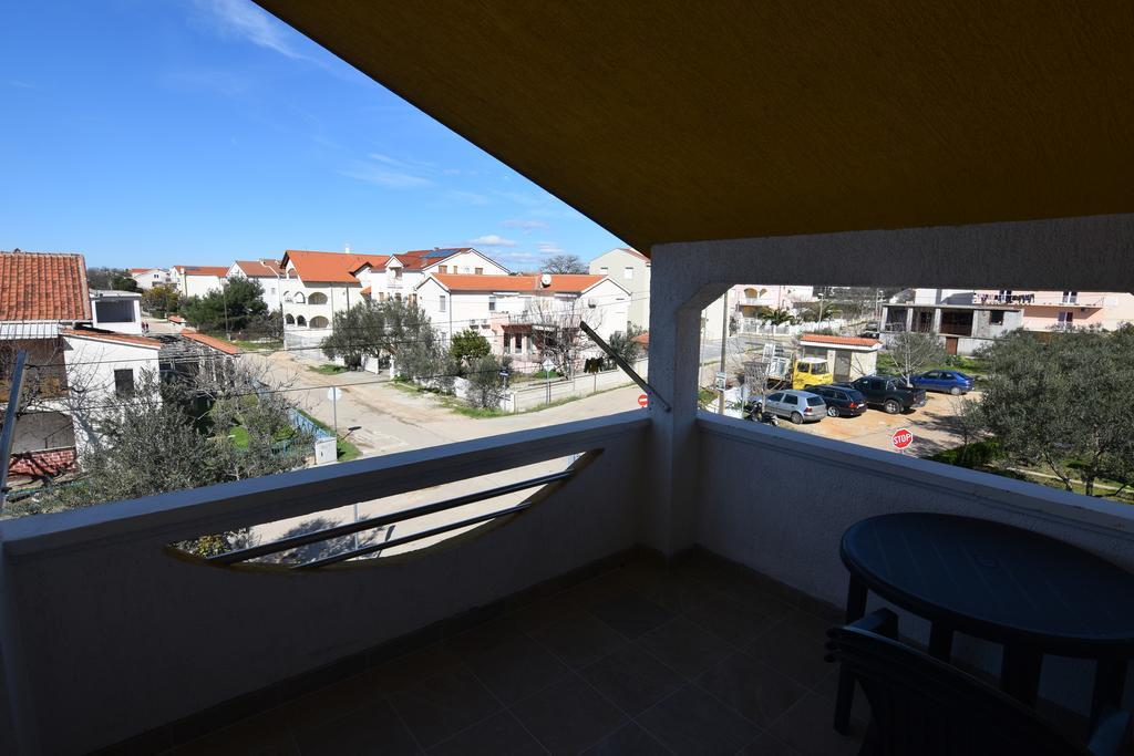 Apartments Batarilo Biograd Na Moru Buitenkant foto